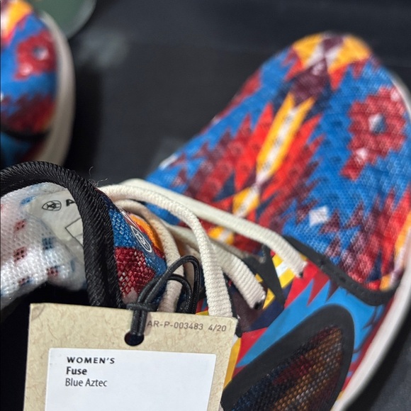 Ariat Fuse Blue Geo Aztec EVA midsole,rubber outsole,flex,mesh & synthetic upper - Picture 13 of 13